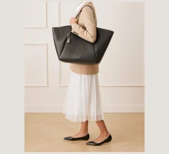 Outlet CHANGE LOCATION HANDBAGS