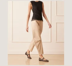 Online CHANGE LOCATION Flats & Loafers