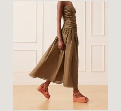 Shop CHANGE LOCATION Flat & Low Heel Sandals|Wedges & Espadrilles